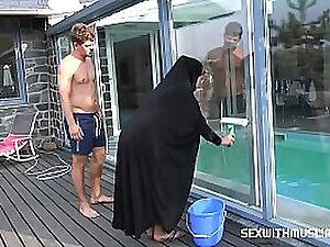 Shacking round melted czech muslim whore